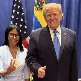 Histórica reunión de Donald Trump y Delcy Rodríguez en Nueva York