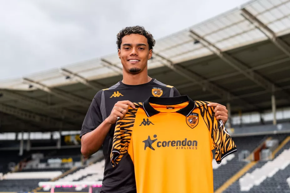 João Mendes nuevo jugador Hull City hijo de ronaldinho