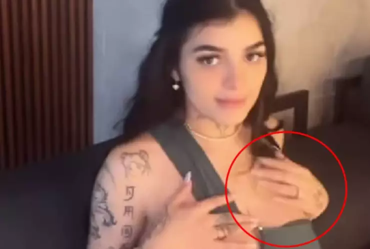 Karely Ruiz se casó y está embarazada