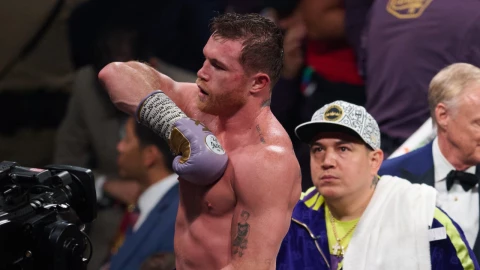 Canelo Álvarez vs Jermell Charlo