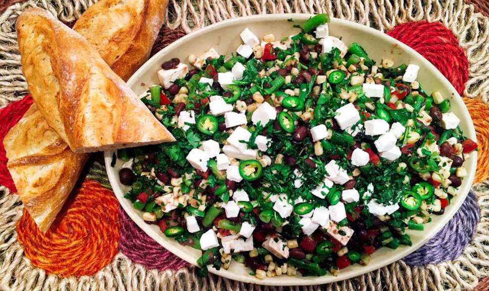 Receta Ensalada de frijol Cocineros Mexicanos