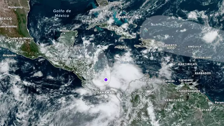 Zona de baja presión en el Atlántico_ Revelan la TRAYECTORIA del fenómeno con potencial de desarrollo ciclónico