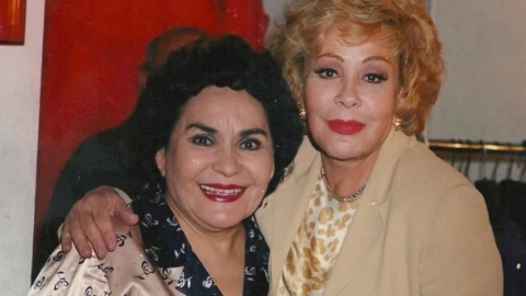 Carmen Salinas y Silvia Pinal