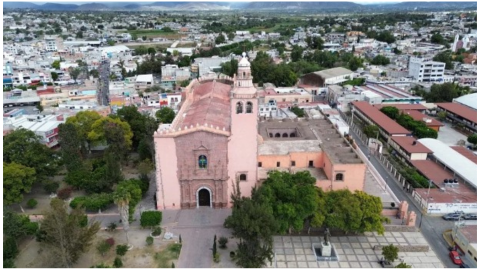pueblo con aguas termales