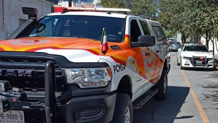 Se registró una fuerte explosión en un laboratorio del CBTIS de Monterrey.