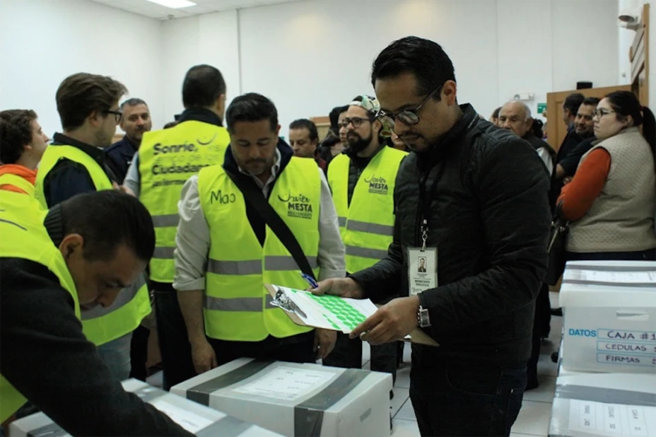 entrega de firmas