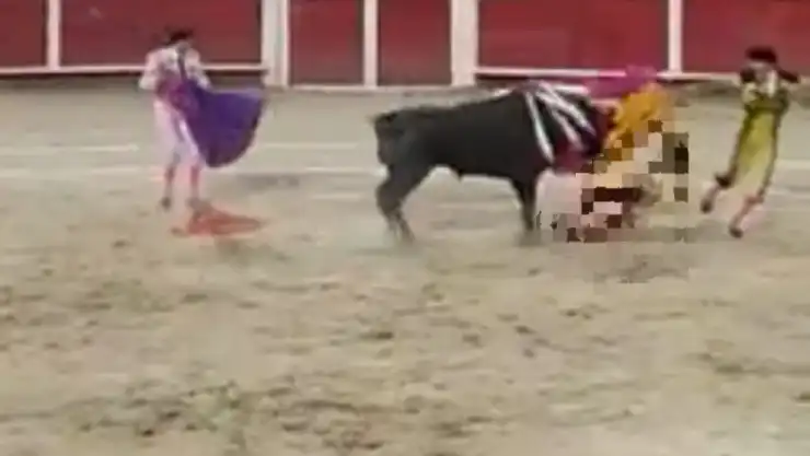 Joselito Adame sufre terrible cornada en Aguascalientes