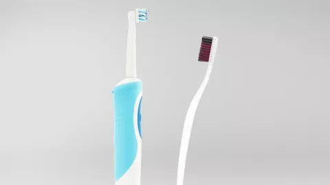 El truco para desinfectar tu cepillo de dientes