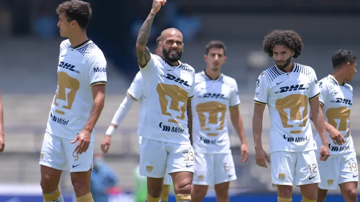 Dinenno, Dani Alves, Pumas, CU, América, alineaciones oficiales, Clásico Capitalino