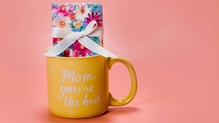 Qué no regalarle a tu mamá el 10 de mayo, según la Inteligencia Artificial.jpg