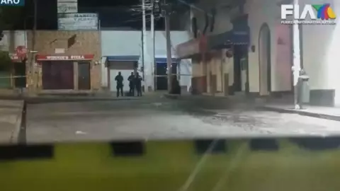 Balean a un hombre por patear a un perro en Querétaro