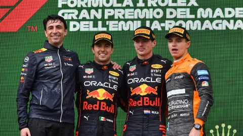 Checo Pérez y Max Verstappen