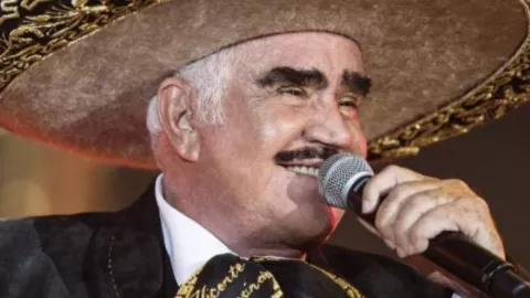 ¿Cuál es el estado de salud de Vicente Fernández tras sufrir caída?