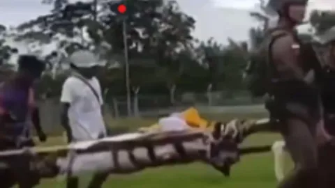 Última hora Balacera contra avión de pasajeros deja dos pilotos muertos; había un recién nacido entre los pasajeros VIDEO.jpg