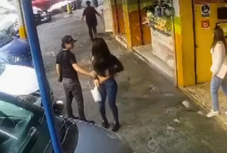 Autoridades investigan un disparo accidental ocurrido en un local de comida