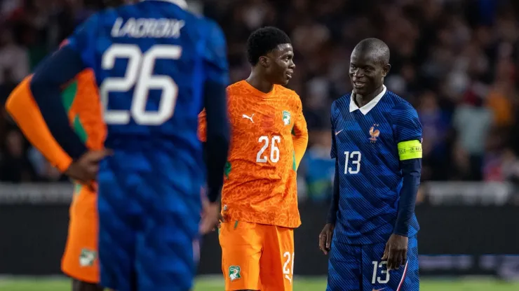 Costa de Marfil vs Francia