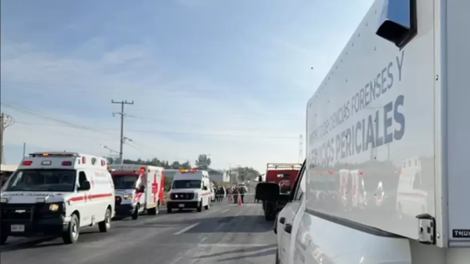 Accidente en Aguascalientes ¿Qué causó el choque que dejó un muerto y varios lesionados en la Carretera 25 hoy 23 de octubre