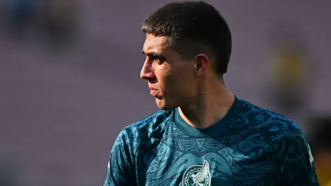 Alex Padilla podría llegar a Pumas Clausura 2025