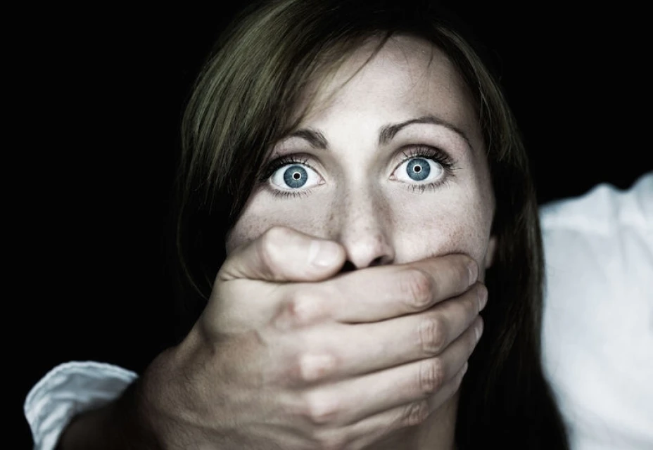 Violencia contra la mujer