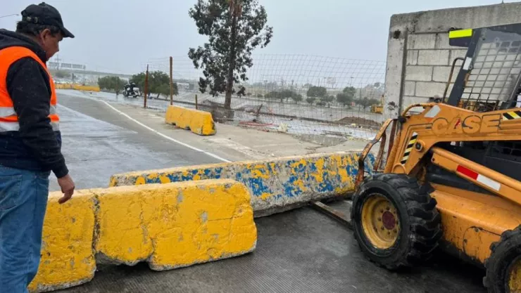 Cierran terraplén de Los Olivos
