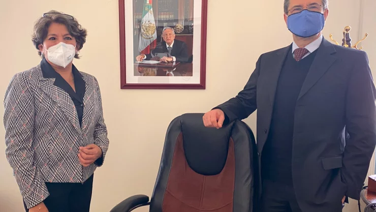 El titular de la SEP, Esteban Moctezuma, informó que dio inicio al proceso de transición de la dependencia con la excandidata al gobierno de Estado de México, Delfina Gómez.