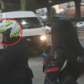 Policías de Naucalpan son suspendidos tras huir de reportera de TV Azteca: ¿Qué pasará?
