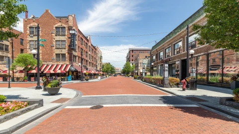 Esquina en barrio de Oak Park, Illinois