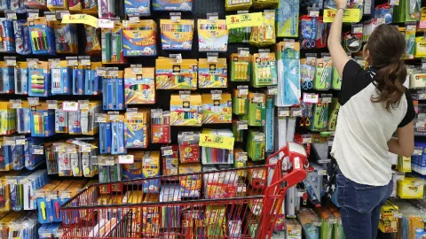 Tiendas que venden útiles escolares en línea para el regreso a clases 2023.