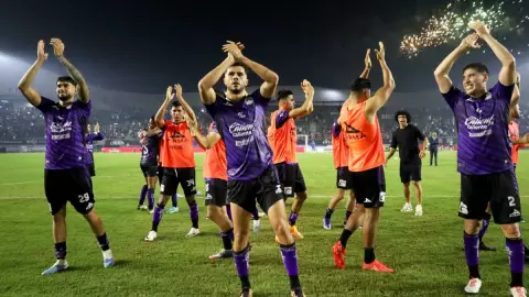 Inteligencia Artificial predice a los equipos que avanzarán del Play In