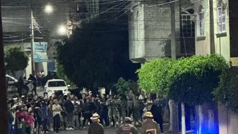 Presuntos agresores de Misael, vendedor de fruta, casi son linchados en Tehuacán