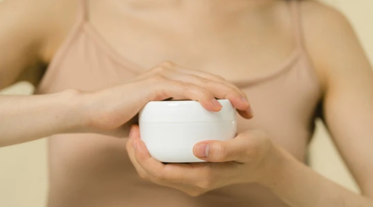 3 cremas hidratantes que debes usar en otoño-invierno en lugar de aceite corporal