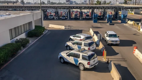 Frontera de Estados Unidos y México en Otay Mesa, California