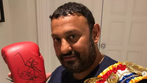 ¿Por qué se retiro tan joven Naseem Hamed?