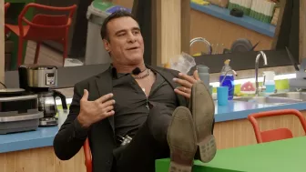 la granja vip pelea el patron eleazar