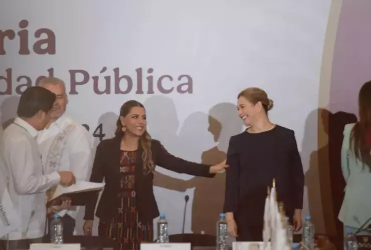 Maru Campos en su participación del Consejo Nacional de Seguridad Pública 2024 a lado de mandatarios como Evelyn Salgado, gobernadora de Guerrero.