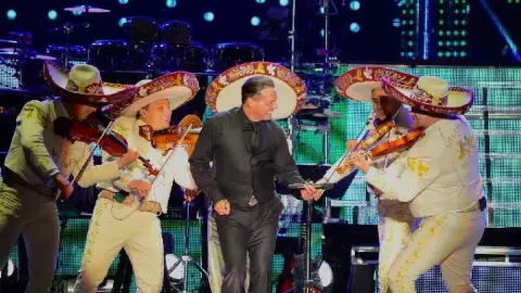 De pronto flash Hay nuevas fechas para el concierto de Luis Miguel en CDMX y Monterrey