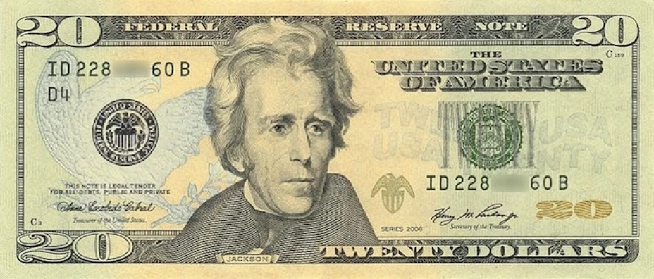 El dólar estadunidense se compra en 12.16 pesos y se vende en 13.01 pesos en AICM