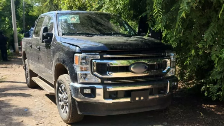 Camioneta asegurada en La Higuerita