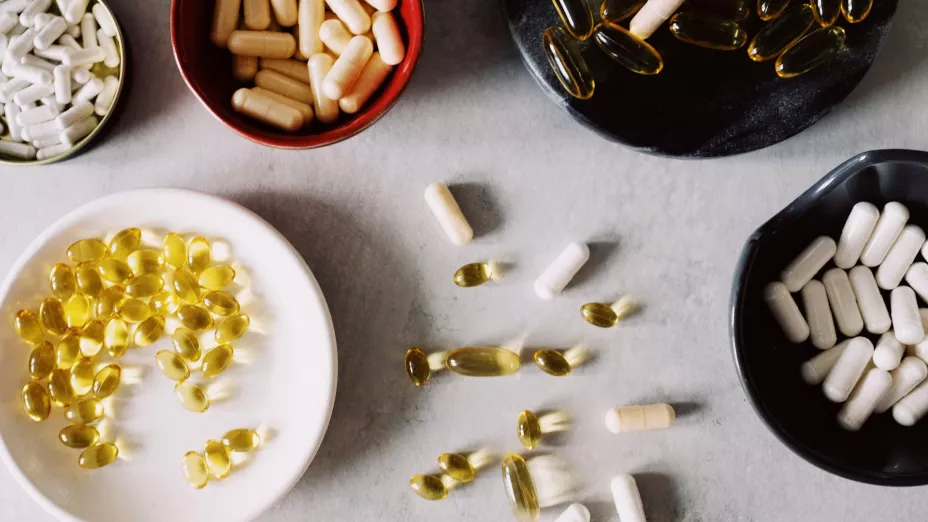 Descubre las vitaminas que reducen las arrugas de tu rostro.