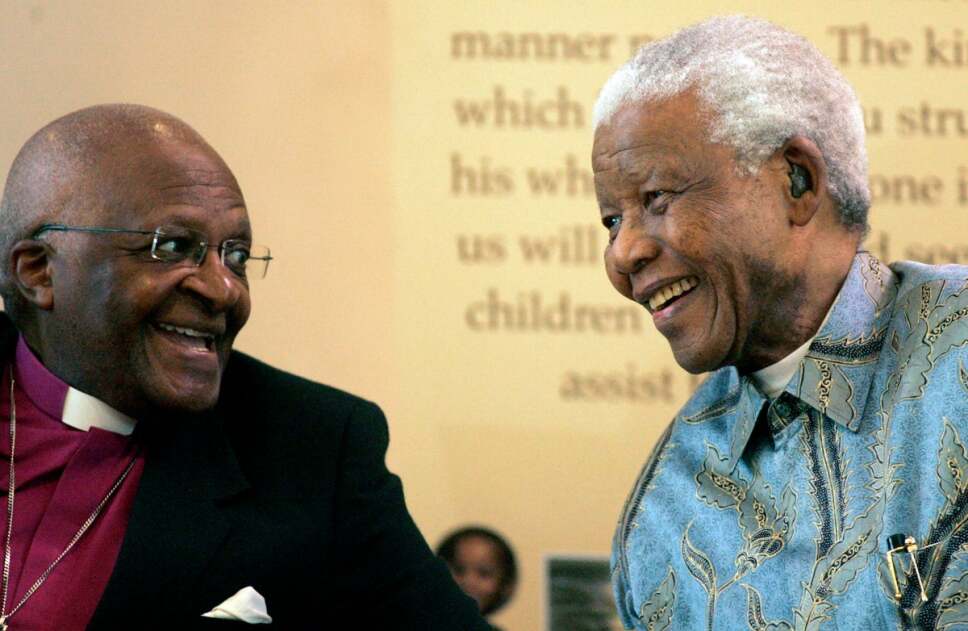 Desmound Tutu con Nelson Mandela