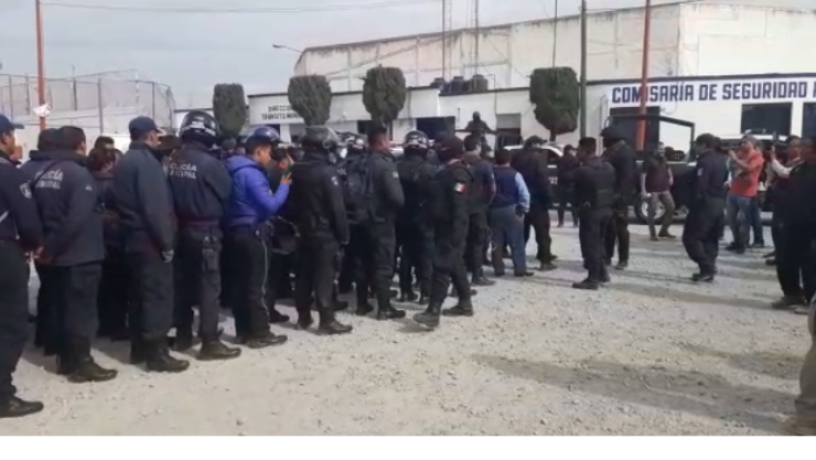 desarman policias de San Martin Texmelucan