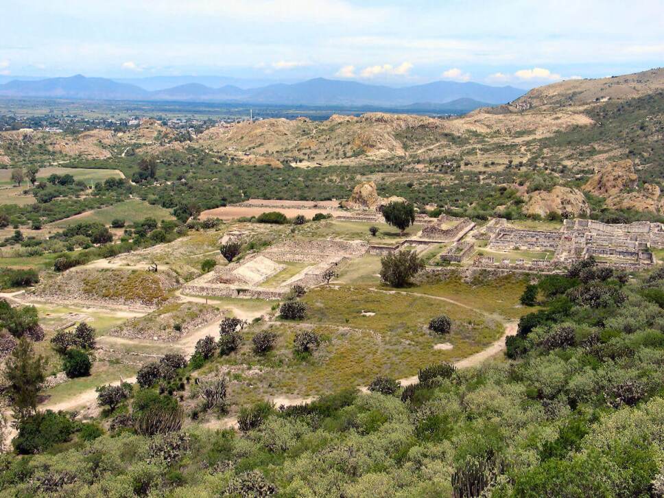cuevas-prehistoricas-de-yagul.jpg