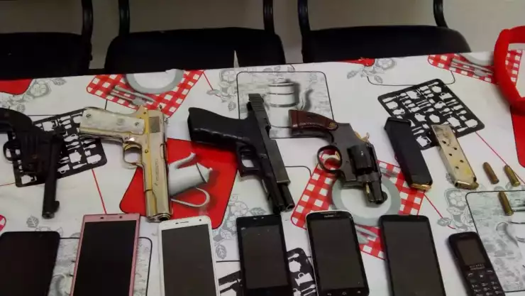 Piden penalizar portacion de replica de armas