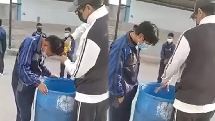 Profesor le corta el cabello a sus alumnos.jpg