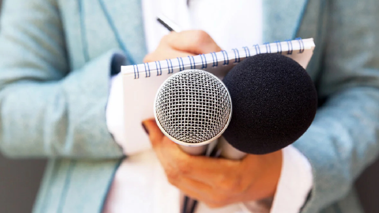 Día del periodista en México Frases para enviar este 4 de enero