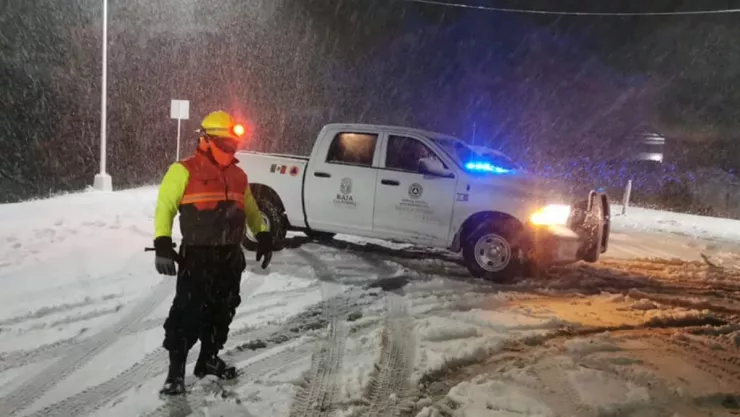 Cierran circulación de la Autopista Centinela-La Rumorosa este martes