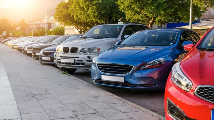 Carro chino que vale 20 mil pesos