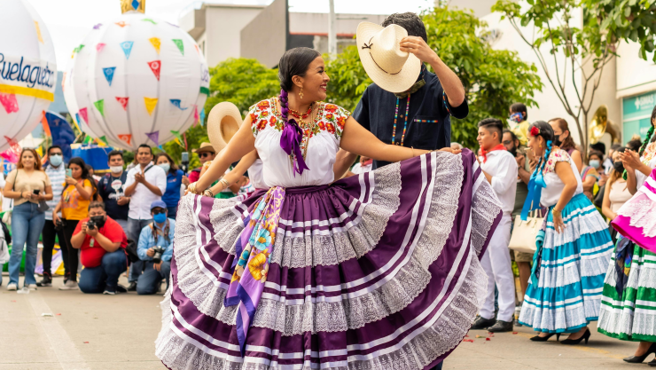 Tradición oaxaqueña en Morelos llega la Guelaguetza a Zacatepec.