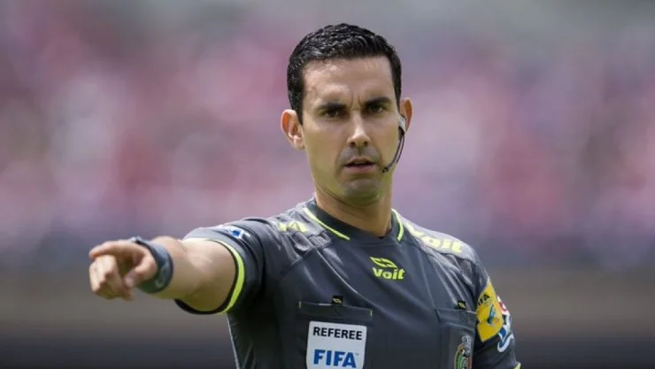 ¿Cuánto ganó César Arturo Ramos por pitar en la Liga de Arabia Saudita?