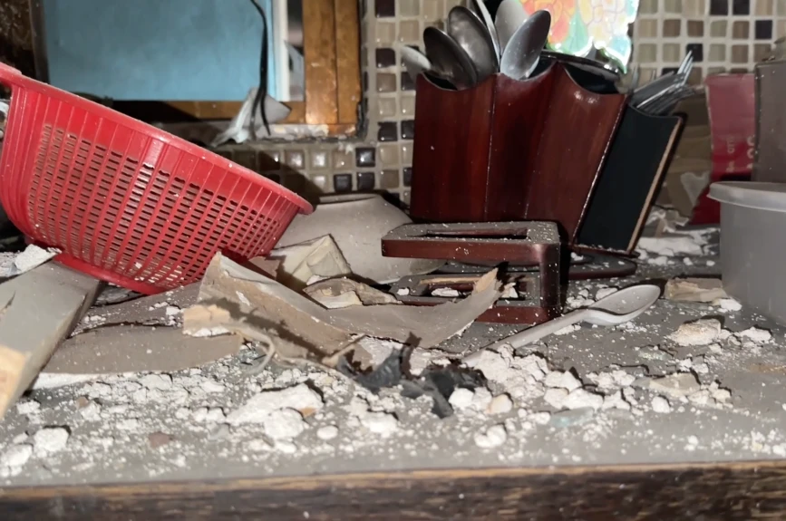 Hogar de la familia Frías después de una explosión.